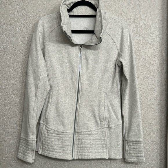 Lululemon Jacket - Picture 1 of 6
